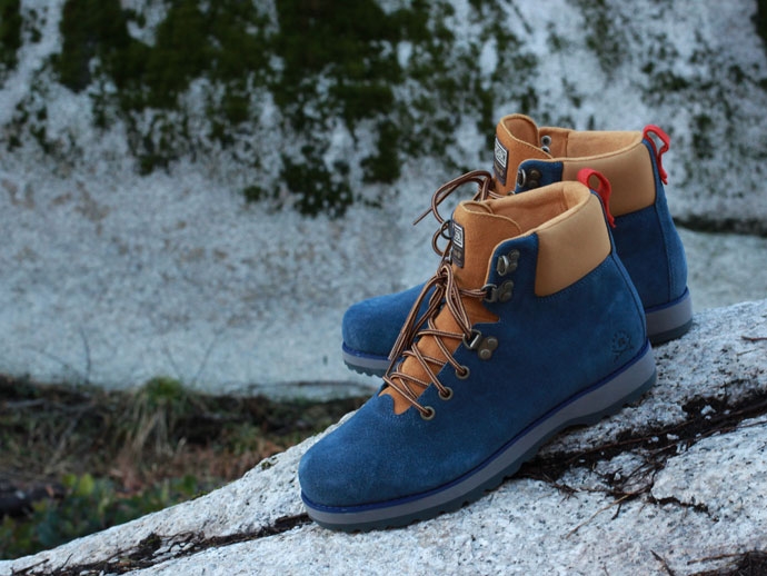 FW 2010 Footwear